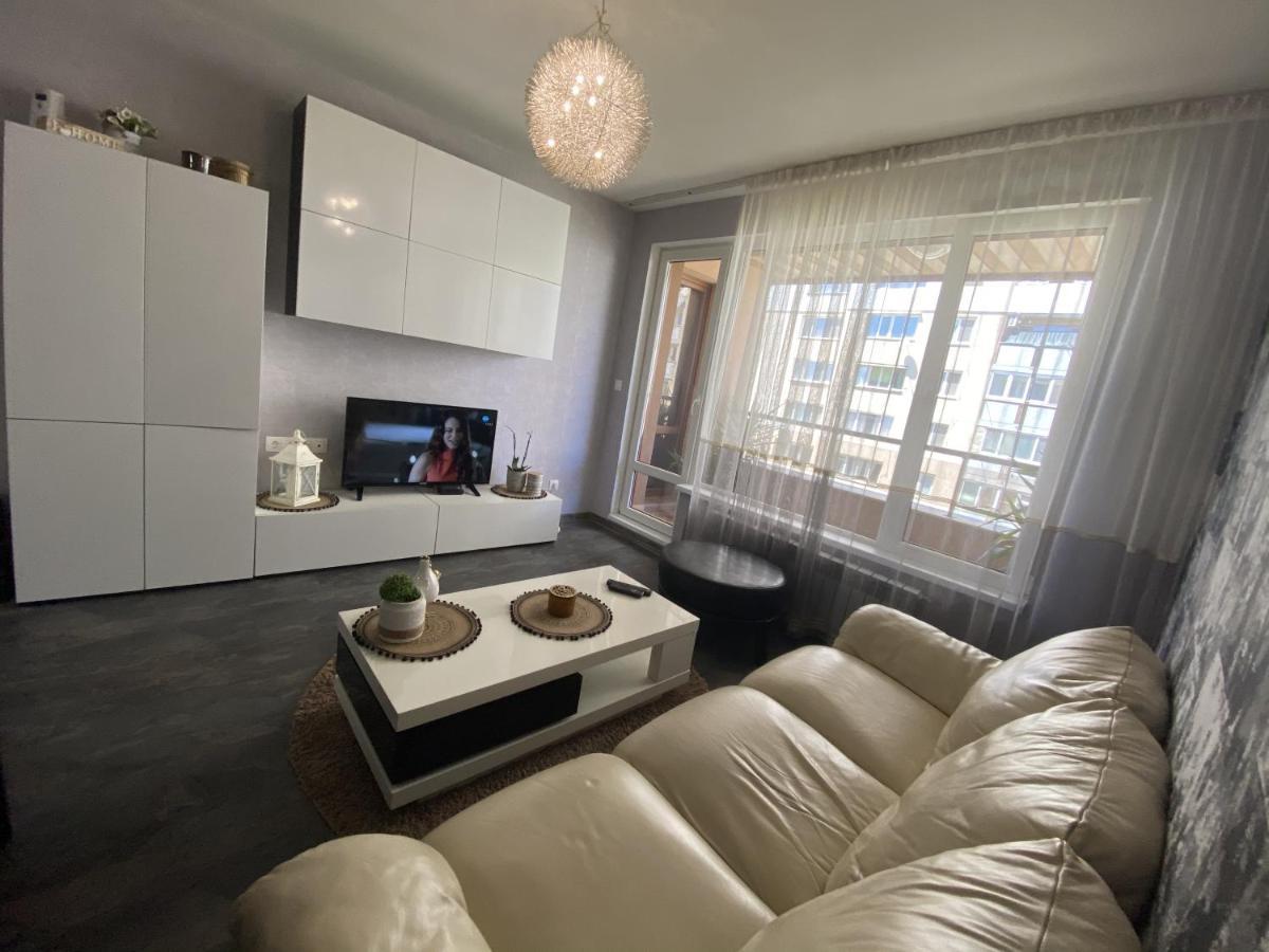 Lovely Cozy Apartment 소피아 외부 사진